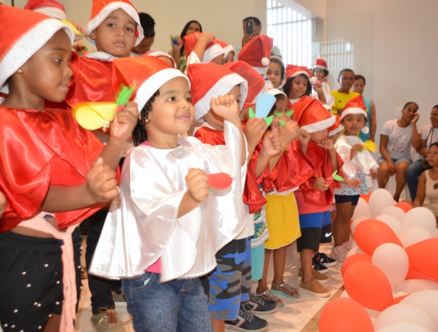 Cantata de Natal da Escola Municipal São José leva emoção ao Memorial Dom  Ricardo Weberbeger - Prefeitura de Barreiras - BAPrefeitura de Barreiras –  BA